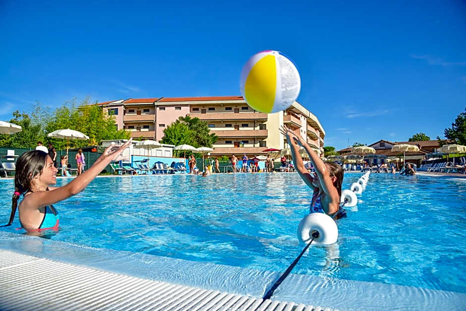 Aparthotel Costa Paradiso