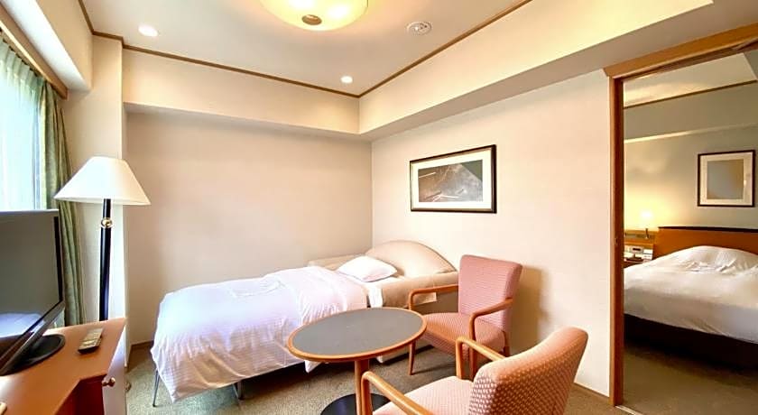 Sun Members Kyoto Saga Hotel
