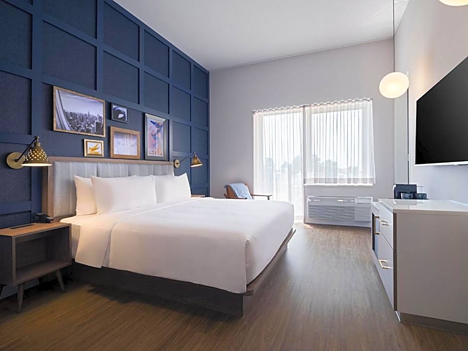 voco Fiorello - LaGuardia Airport by IHG