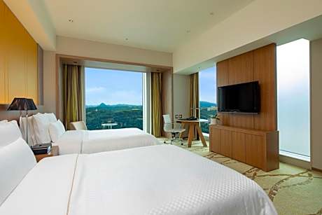 Deluxe Corner Suite, Executive lounge access, 2 Double