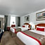 Iberia House & Suites