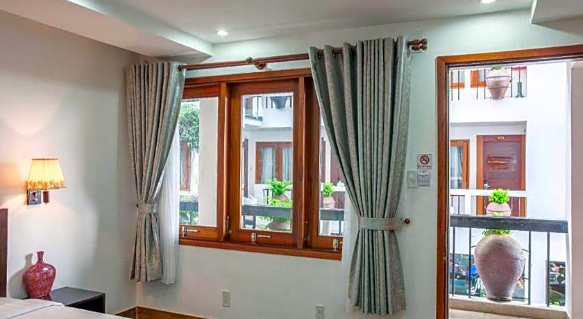 Giai Dieu Melody Hotel