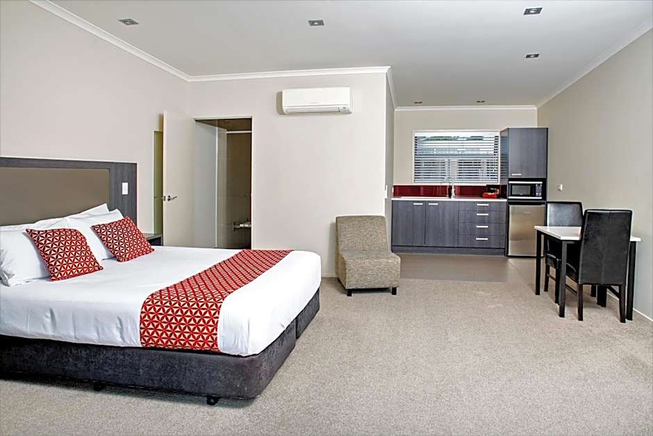 37 The Landing Motel