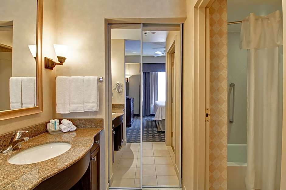 Homewood Suites By Hilton Toronto-Oakville, Canada