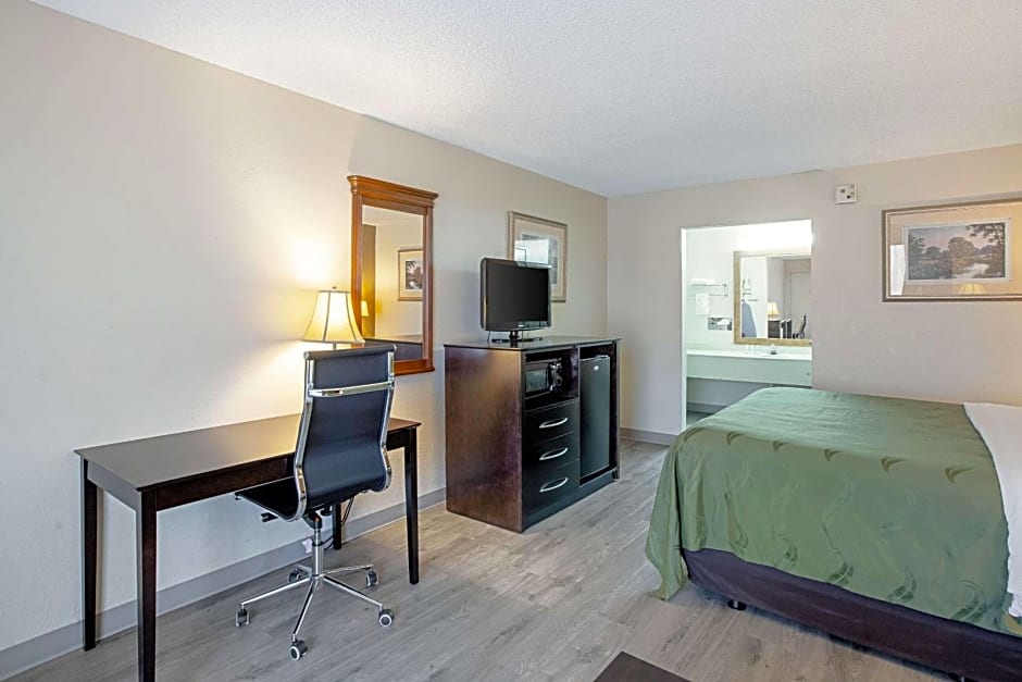 Quality Inn & Suites Live Oak I-10 Exit 283