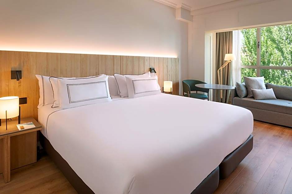 Melia Madrid Barajas