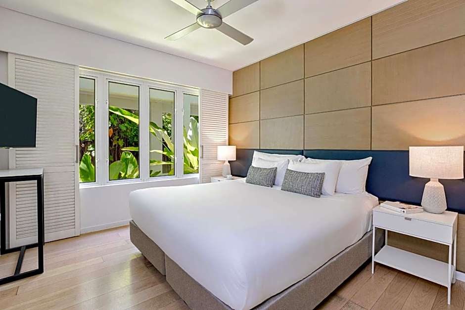 Peppers Beach Club Hotel Port Douglas