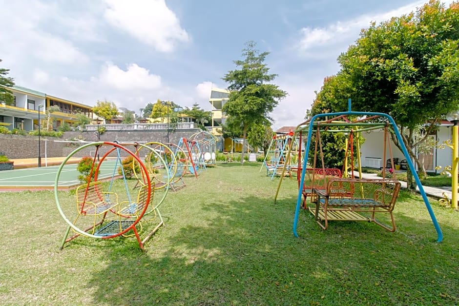 OYO 1996 Koneng Hotel