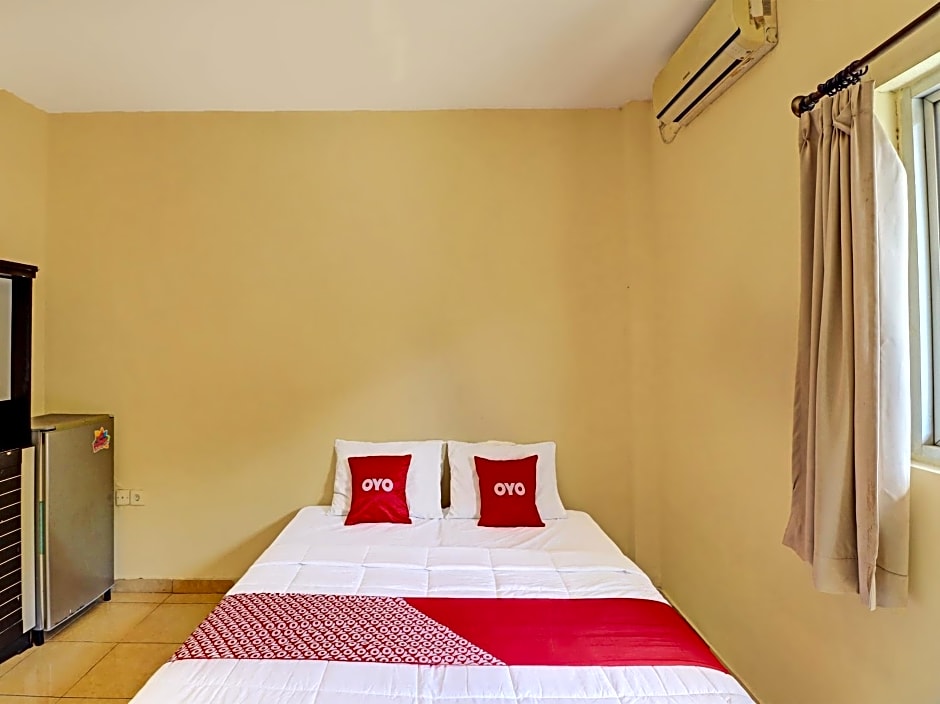 OYO 91628 Glogor Guest House