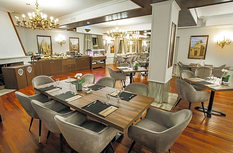 Hotel Conde Rodrigo II by eme hoteles