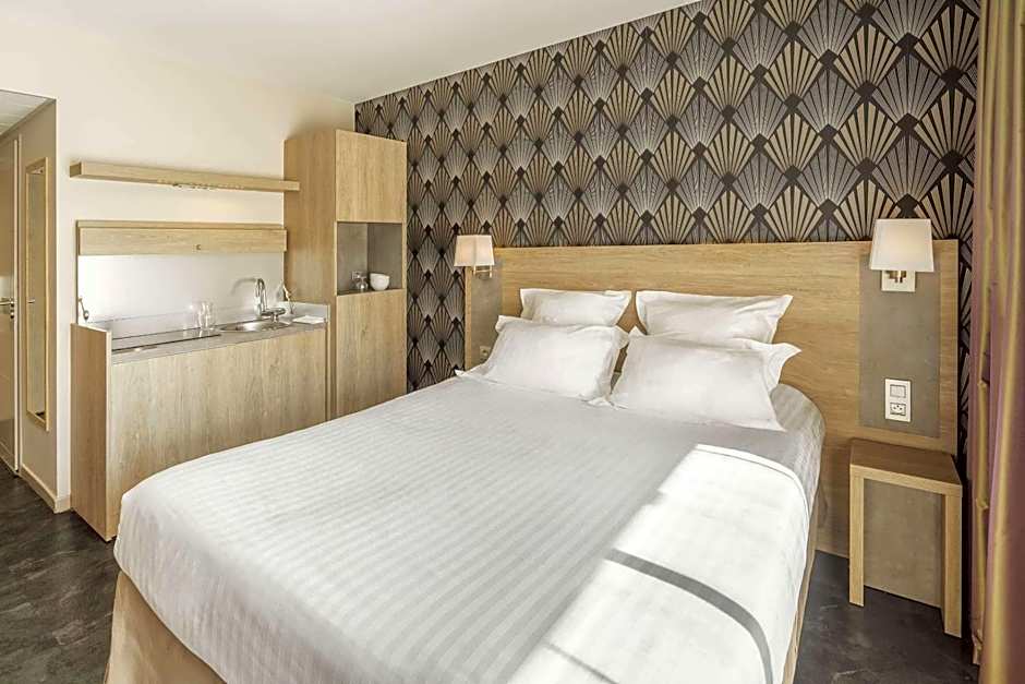 Best Western Les Aureliades