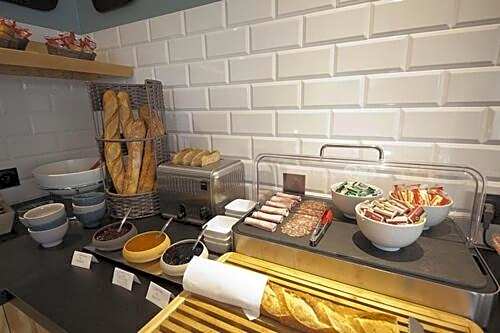 Brit Hotel Essentiel Arverne - Clermont-Ferrand Sud