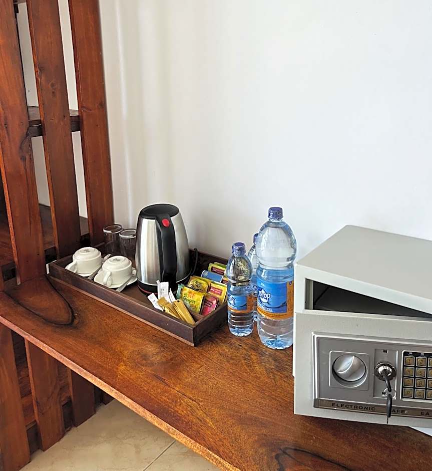 BIANCO AZZURRO Hotel & Restaurant