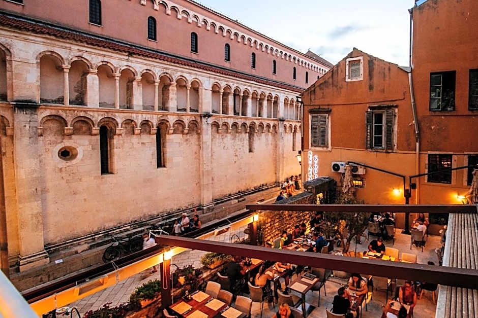 Luxury Rooms VINDEMIÆ