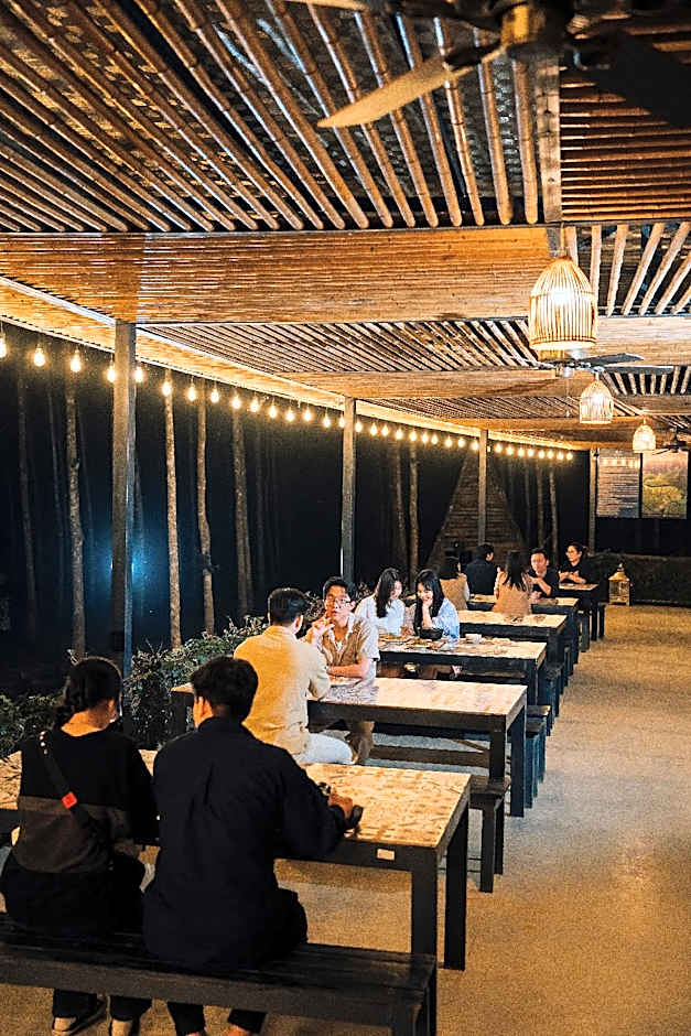 Blue Diamond Retreat