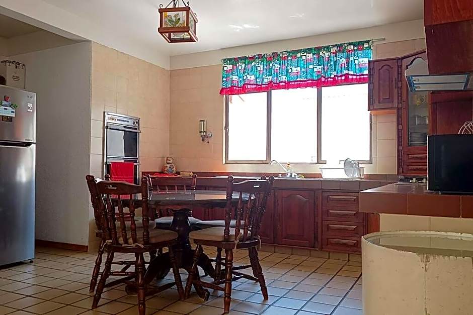 Rumbos Turísticos - casa hasta para 15 personas