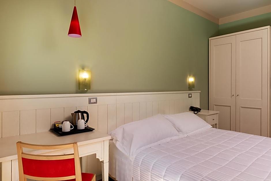 Marin Hotel