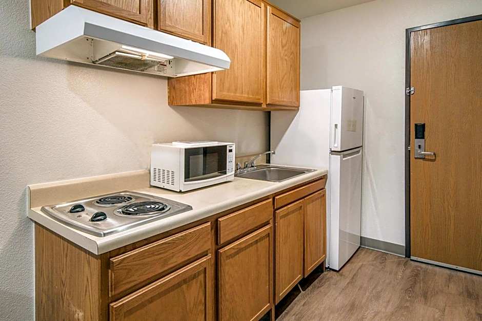 WoodSpring Suites Denton