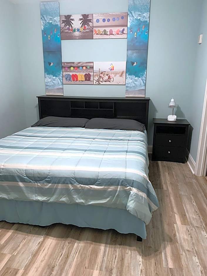 LAKETOWN 5 POOLs STEPS TO BEACH FAMILY FRIENDLY