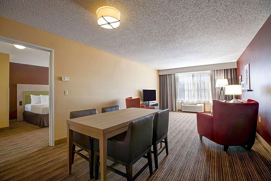 Comfort Inn & Suites St. Paul Northeast