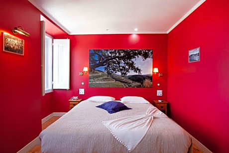 Deluxe 1 Double Bed or 2 Beds