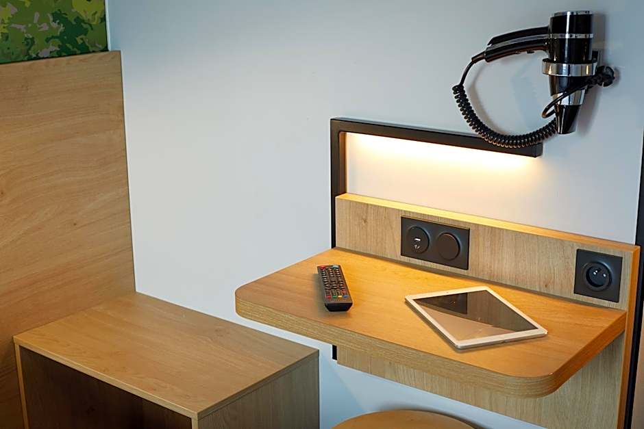 KYRIAD DIRECT Orleans - La Chapelle St Mesmin