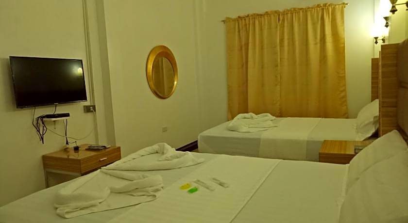 Meaco Royal Hotel Anilao