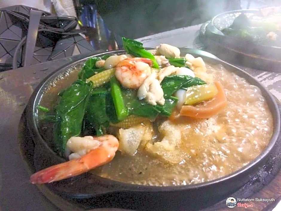 Good View Nan Restaurant & hotel