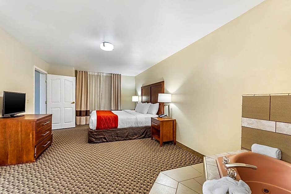 Comfort Inn & Suites Lancaster Antelope Valley