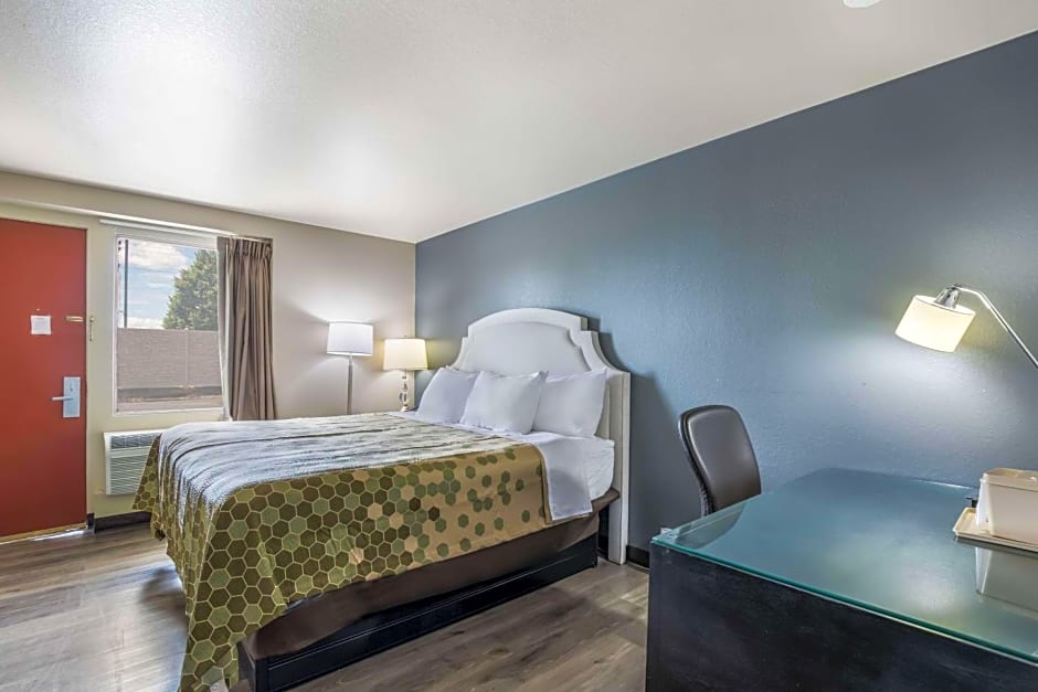 Econo Lodge