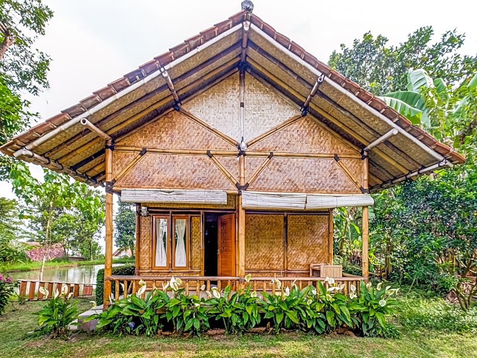 OYO Homes 91067 Desa Wisata Santanamekar