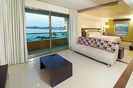 King Suite