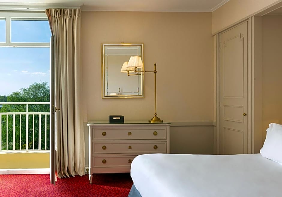 Hotel Barriere le Grand Hotel Enghien-les-Bains