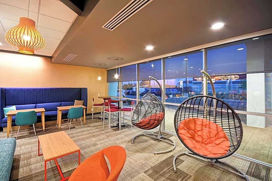 Tru by Hilton Fort Wayne, IN