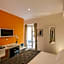 Tritone Top House