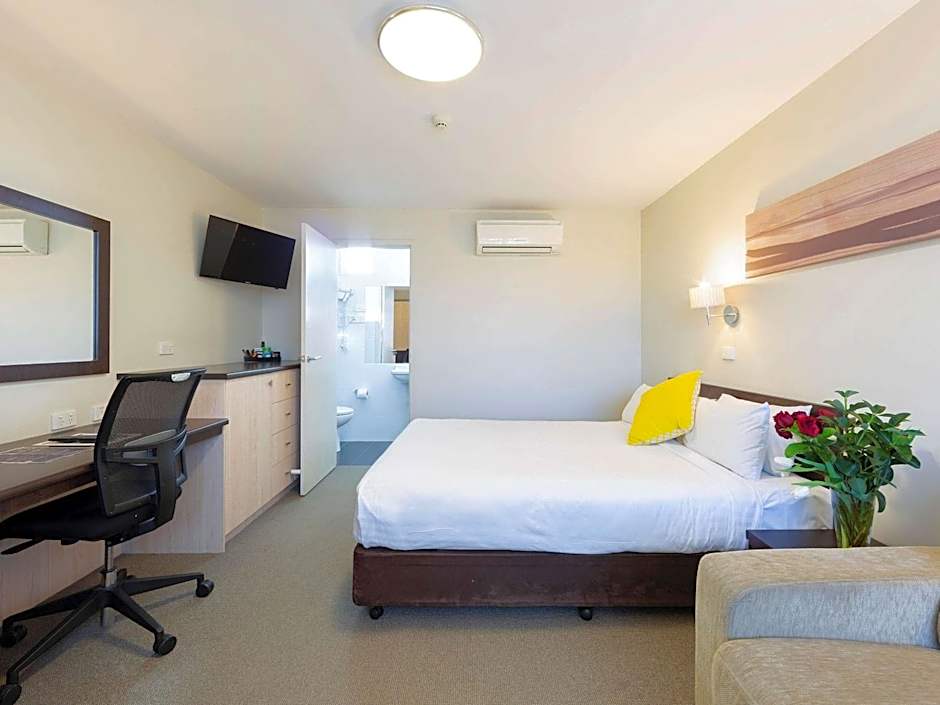 Tall Trees Ainslie Motel