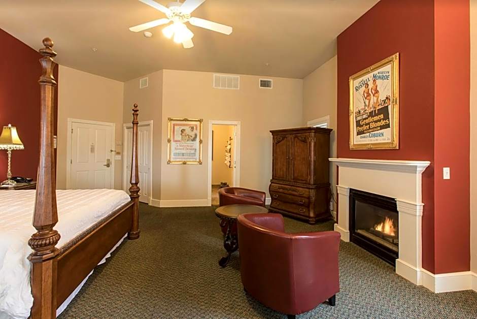 Gruene River Hotel & Retreat