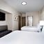 Holiday Inn Express Chicago - Magnificent Mile By IHG