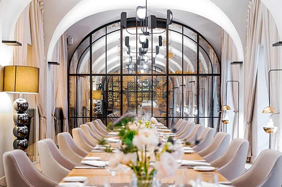 Mamaison Hotel Le Regina Warsaw