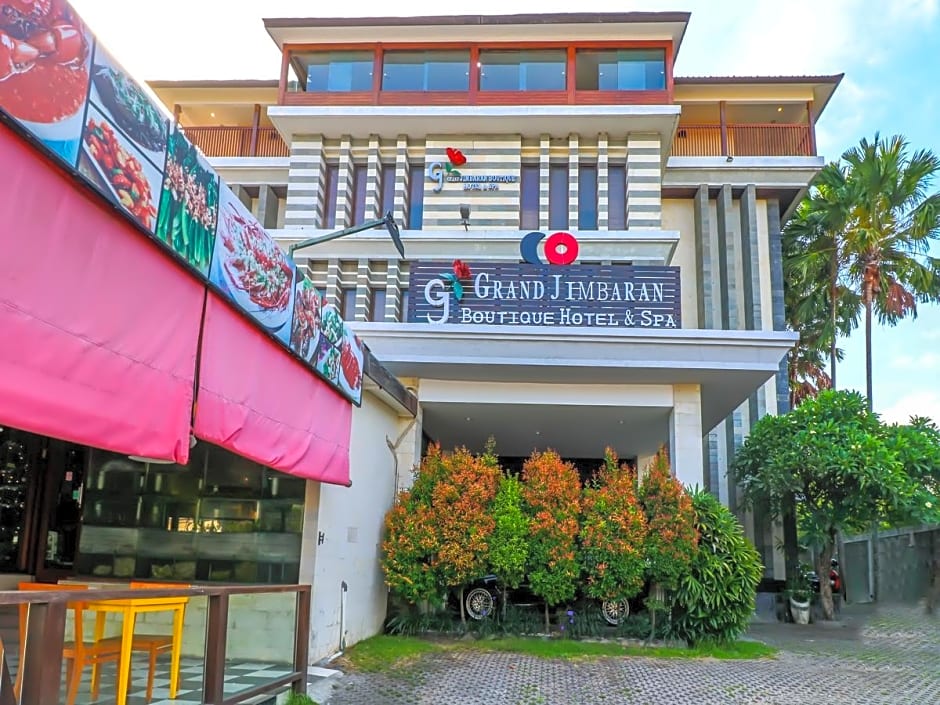 Capital O 2114 Grand Jimbaran Boutique Hotel