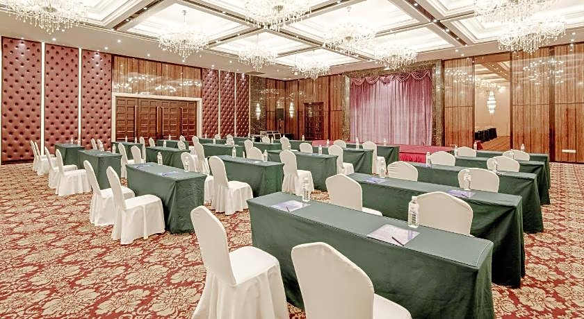 Holiday Inn Express Xiamen Lushan By IHG