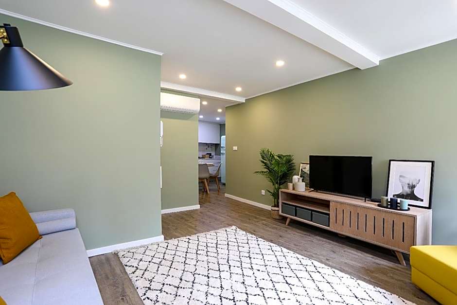 Loios Studios and Apartments