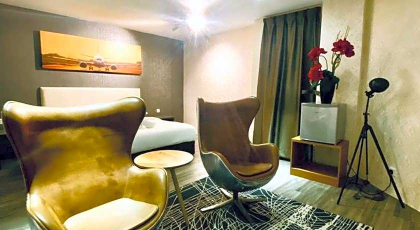 Sri Langit Hotel - Klia