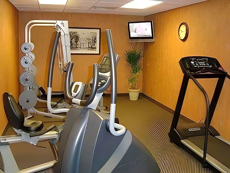 Holiday Inn Express Hotel & Suites Louisville South-Hillview By IHG