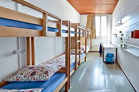 6-Bed Mixed Dormitory Room