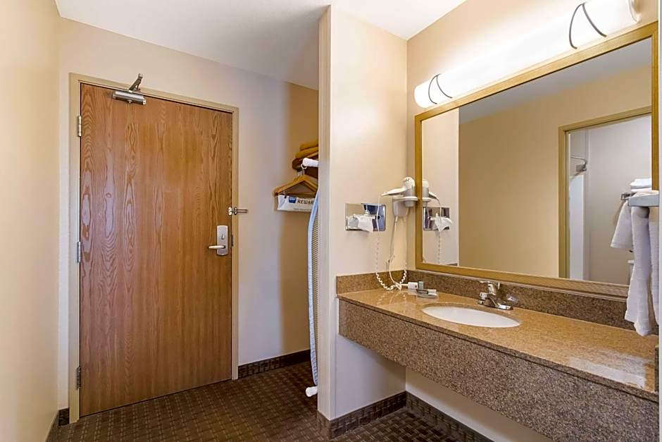 Best Western Empire Towers