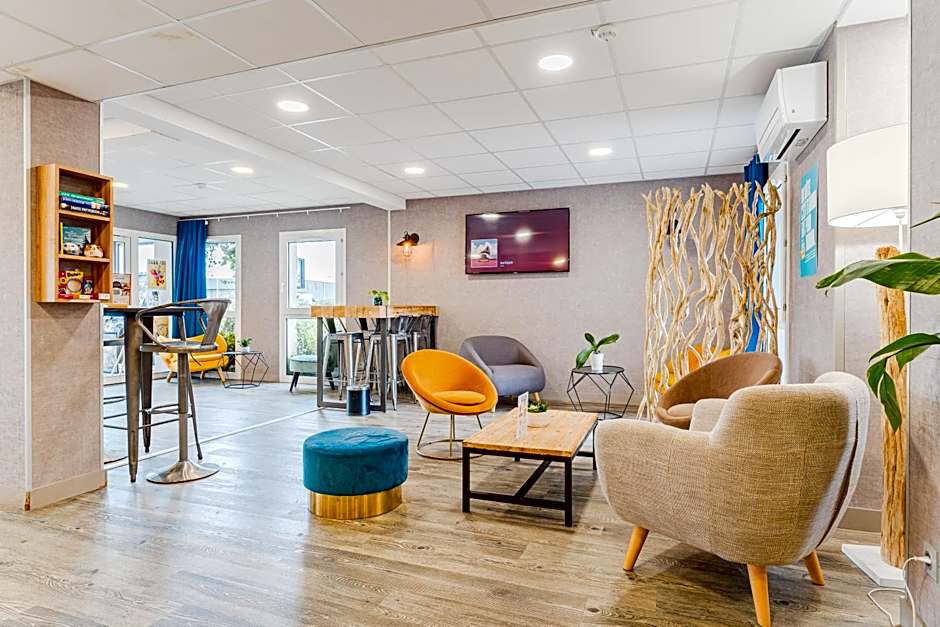 Kyriad Direct Tours Sud - Chambray Lès Tours