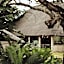 Unyati Safari Lodge