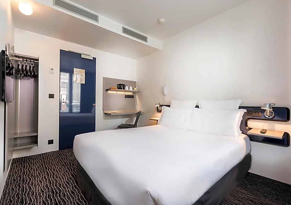 Libertel Canal Saint Martin