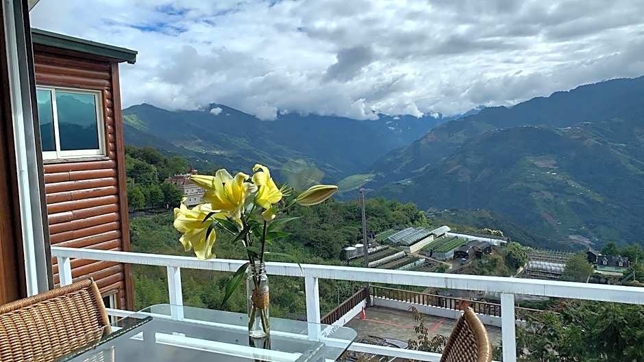 Dindai Glass Vacation Villa